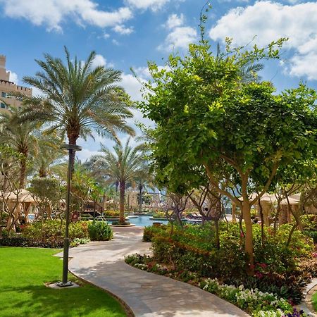 ドバイGorgeous 2Br In Fairmontアパートメント エクステリア 写真