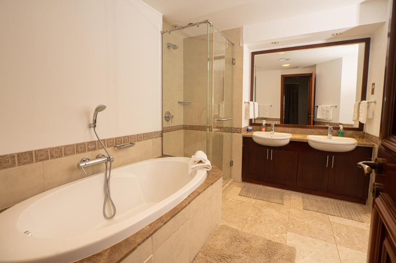 ドバイGorgeous 2Br In Fairmontアパートメント エクステリア 写真